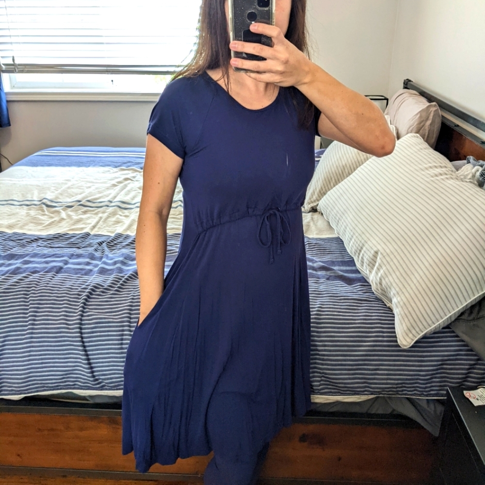 Latched Mama Drawstring Nursing Dress EUC